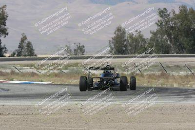 media/Jun-02-2024-CalClub SCCA (Sun) [[05fc656a50]]/Group 6/Qualifying/